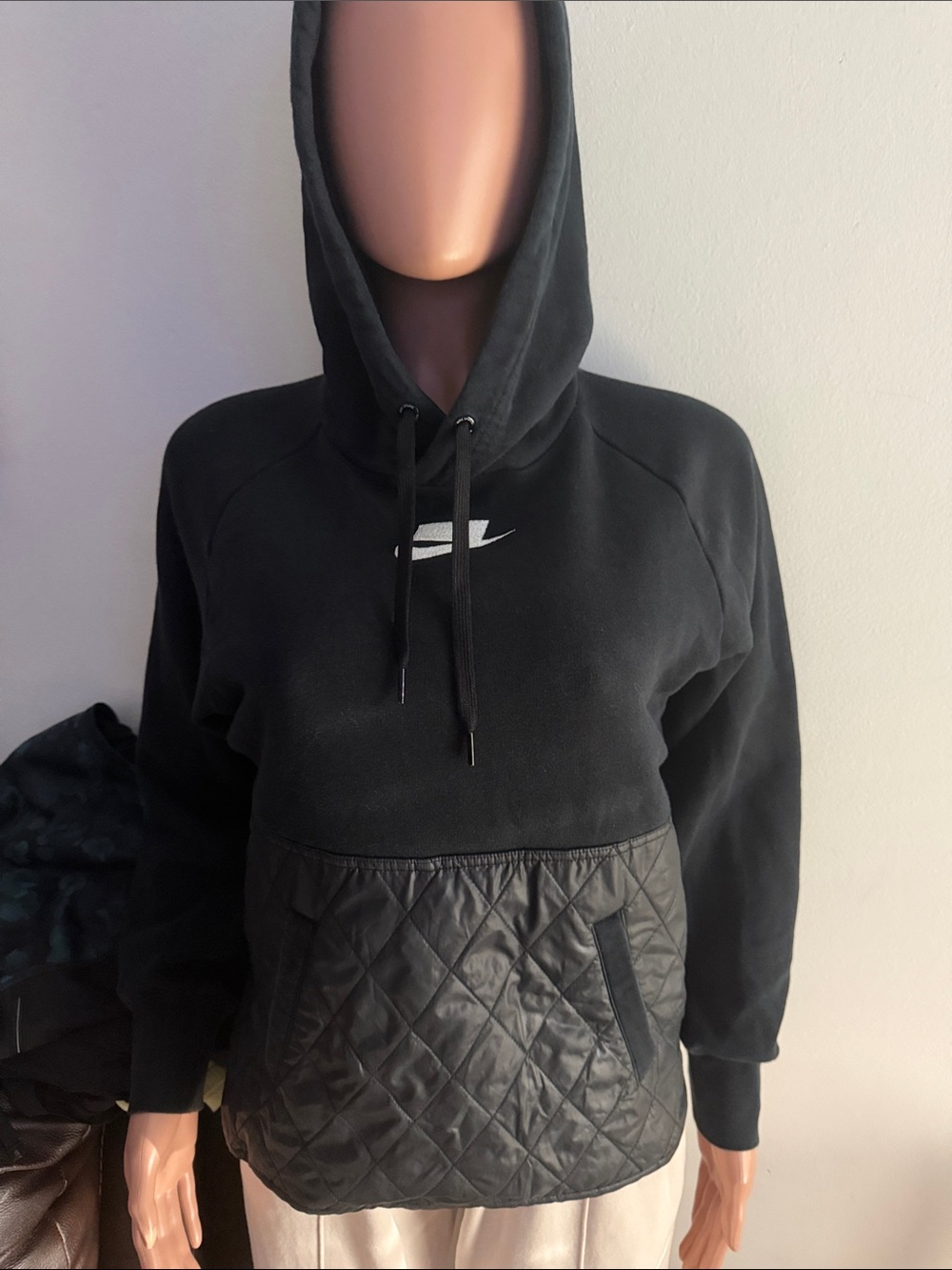Nike Black Quilted-Pocket Hooded Sweatshirt